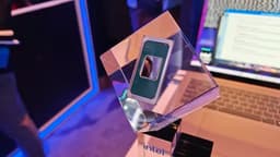 Intel запустила производство 18A-P — самого продвинутого техпроцесса компании на фоне переговоров с Apple и попыток вернуть позиции на рынке
